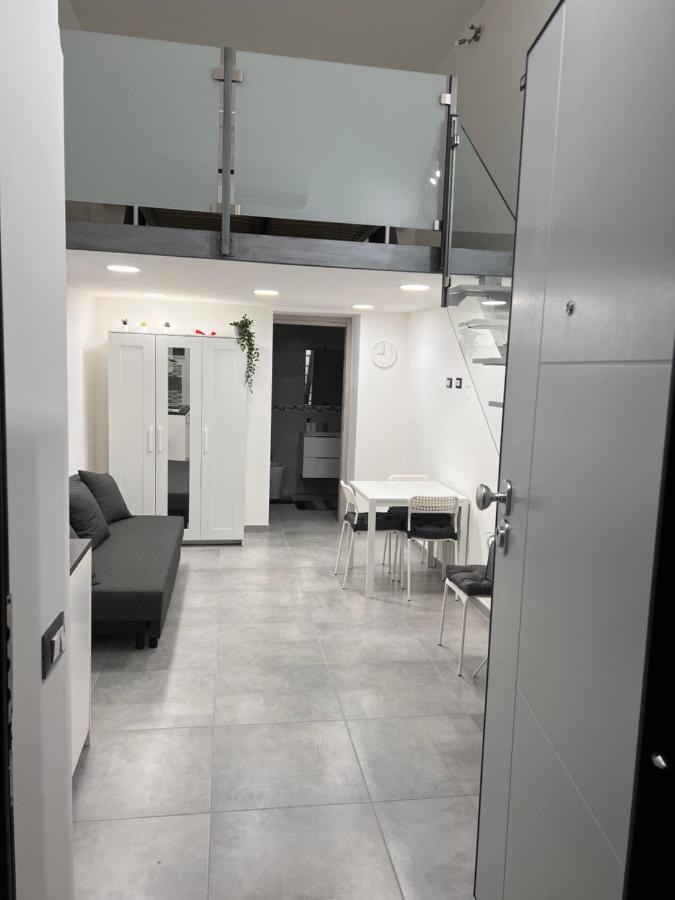 Emilyhouse Apartman Catania-Fontanarossai nemzetközi repülőtér Kültér fotó