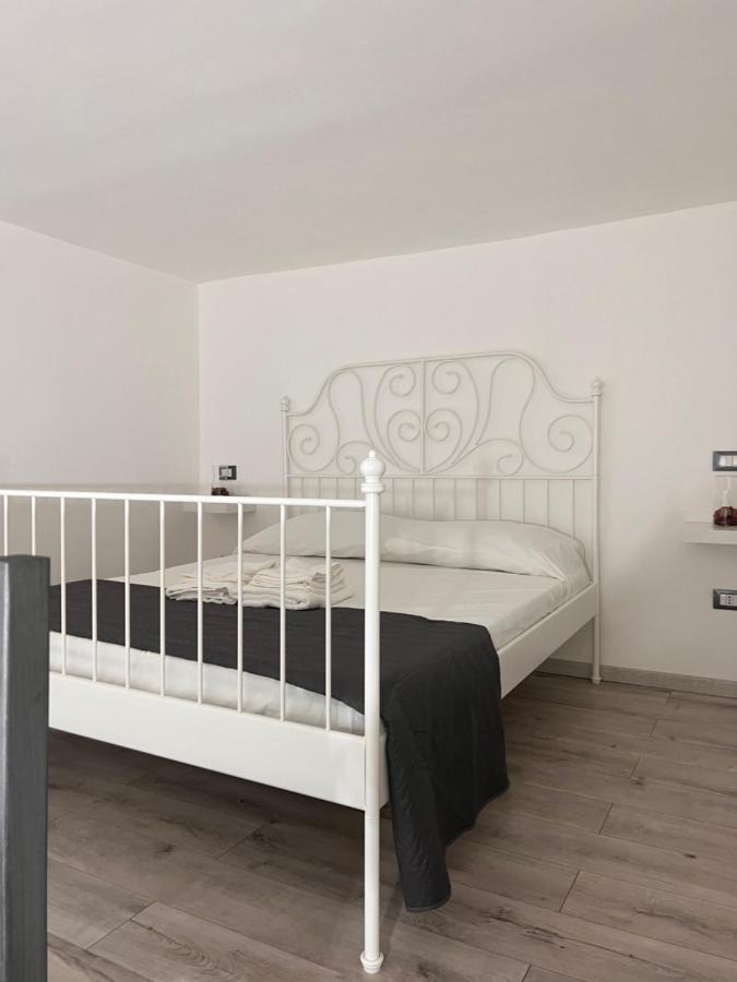Emilyhouse Apartman Catania-Fontanarossai nemzetközi repülőtér Kültér fotó