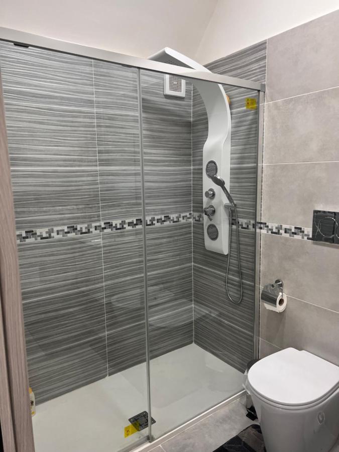 Emilyhouse Apartman Catania-Fontanarossai nemzetközi repülőtér Kültér fotó