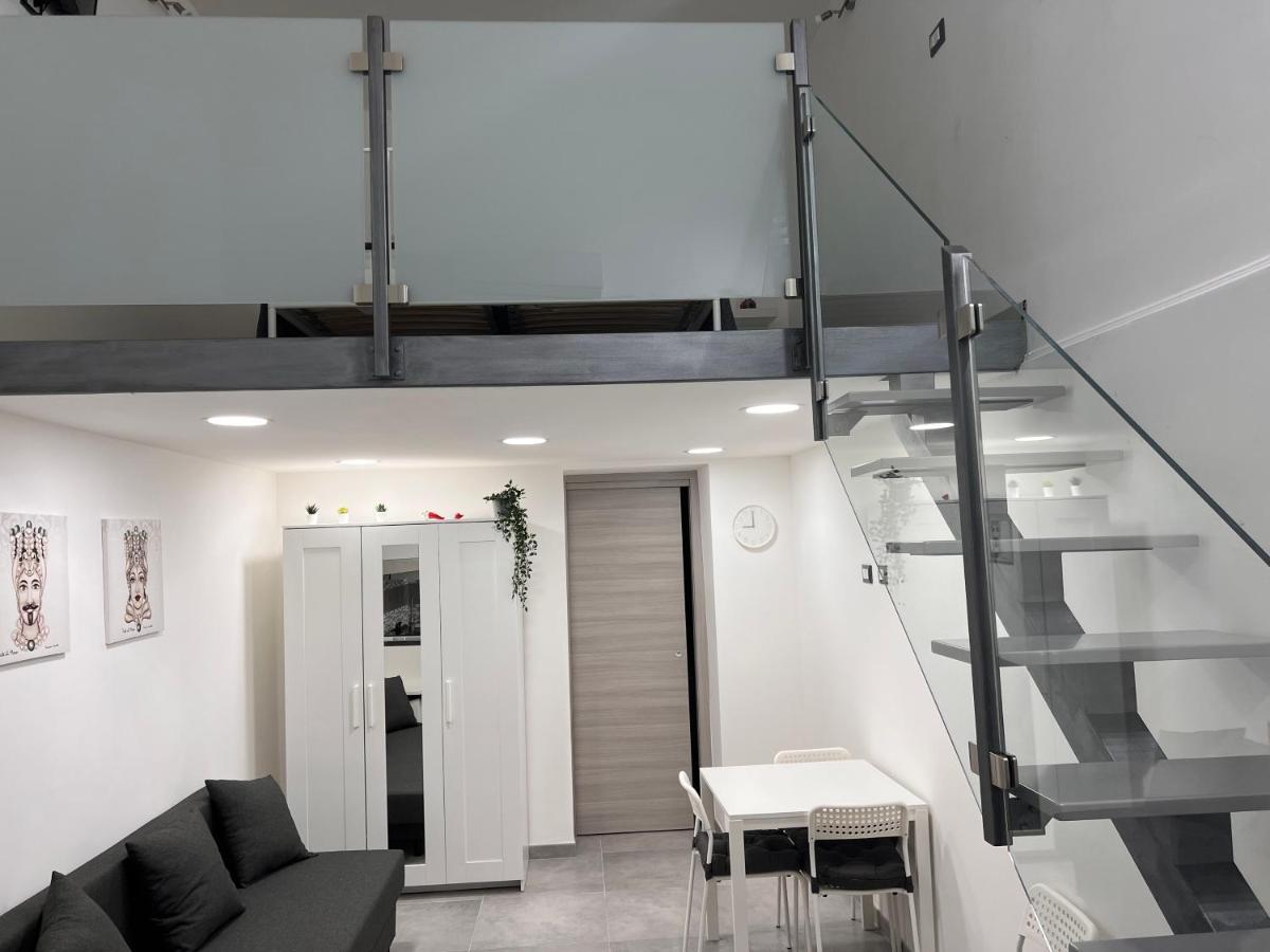 Emilyhouse Apartman Catania-Fontanarossai nemzetközi repülőtér Kültér fotó